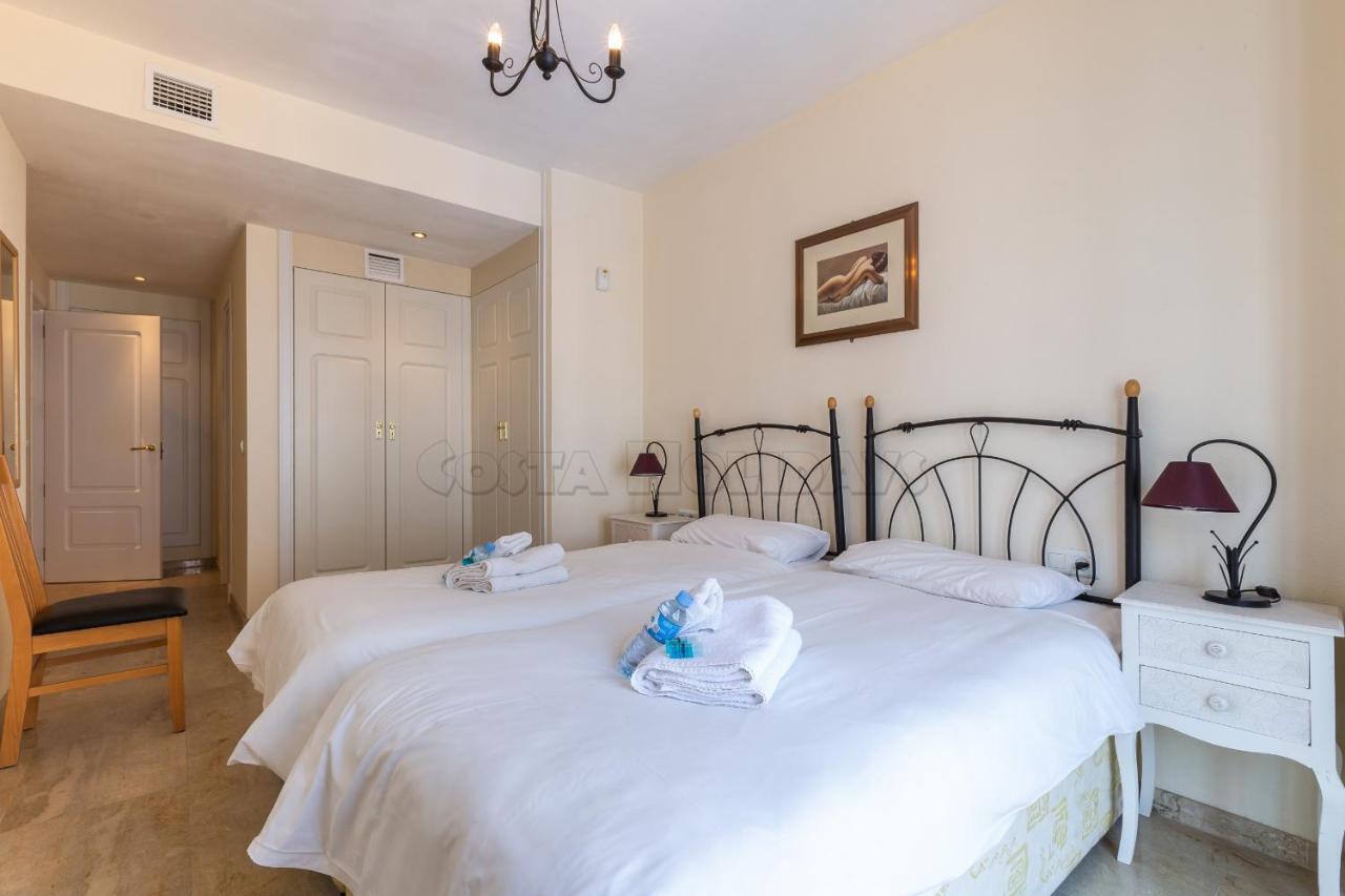 Marina Real 425 Apartment Manilva Ngoại thất bức ảnh